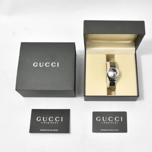 GUCCI CLASSIC BUCKLE WATCH - Picture 6 of 6